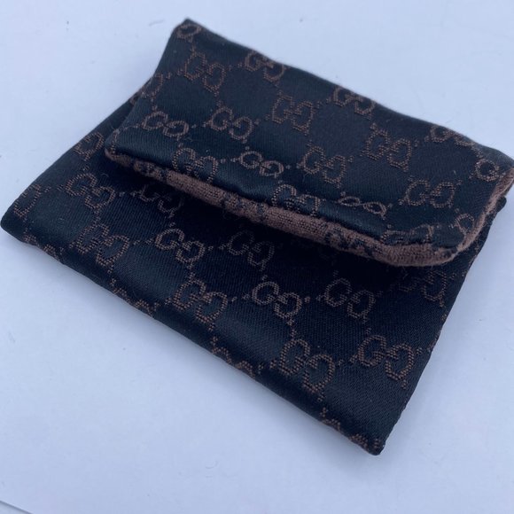 Authentic Gucci Sterling Silver “G” Ring – Size 7.5 - Picture 8 of 8